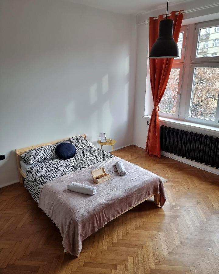 Kwatera prywatna Big And Cozy Bedroom In